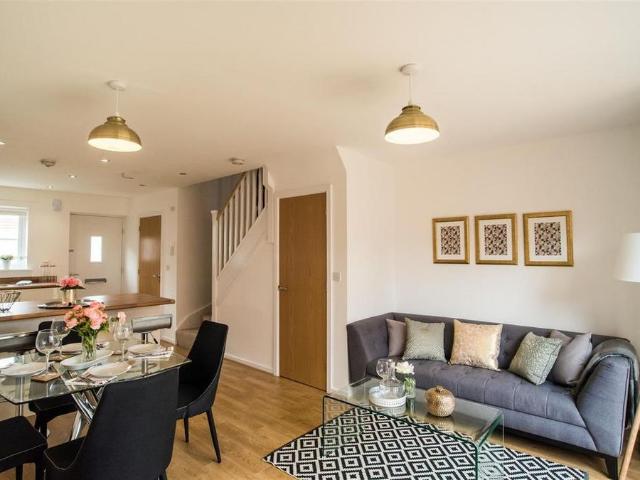 House for rent in Rossmore, Cheshire