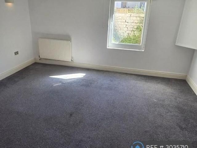 House for rent in West Cliff, Acol