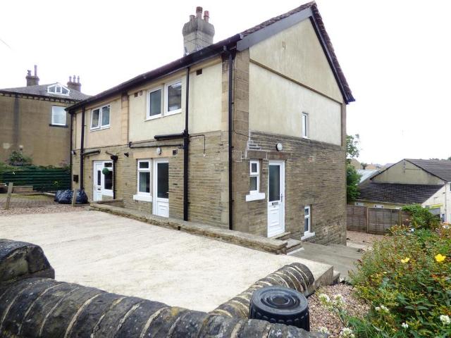 House for rent in Hove Edge, Hipperholme