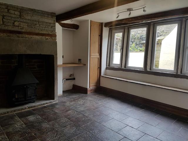 House for rent in Holme Valley, Upperthong