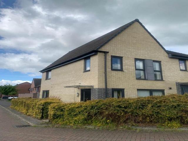 House for rent in Fitzwilliam, West Yorkshire
