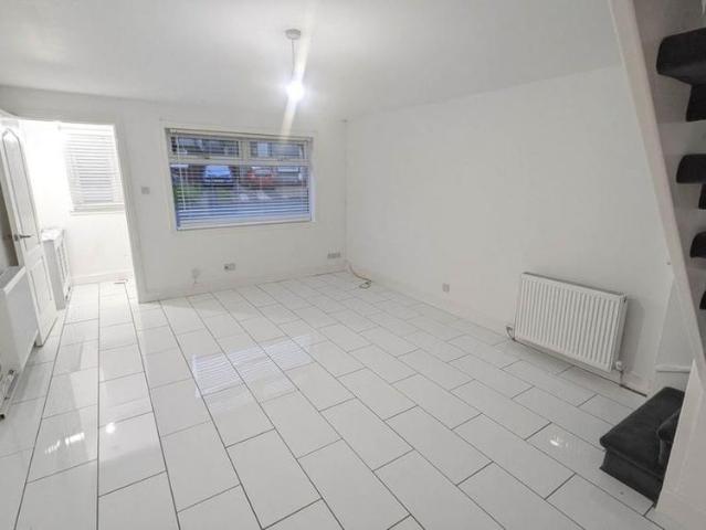 House for rent in Beith, North Ayrshire