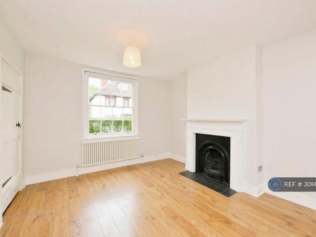 House for rent in Colliers End, Hertfordshire