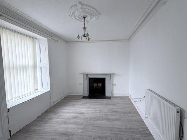 House for rent in Porth-y-Felin, Holyhead