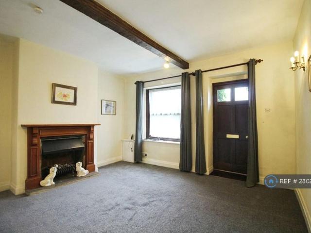 House for rent in Stand Bridge, Wakefield