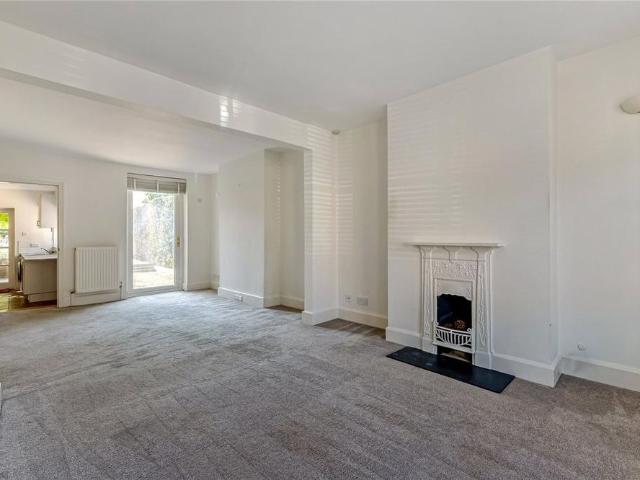House for rent in Blackhills, Surrey