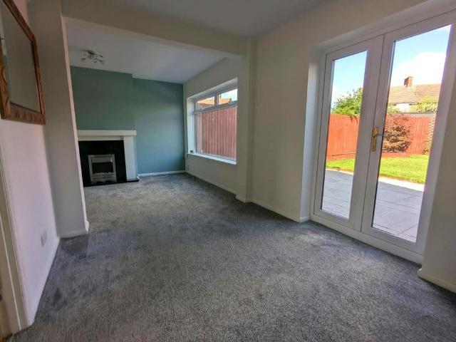 House for rent in Wotton, Gloucester
