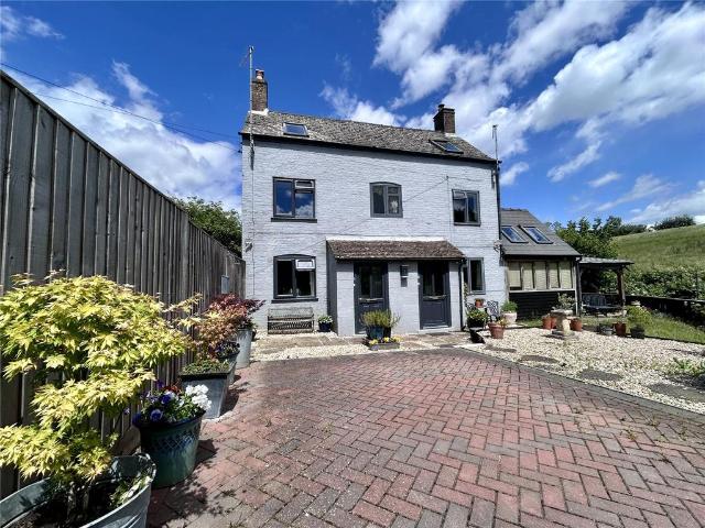 House for rent in Kings Stanley, School House