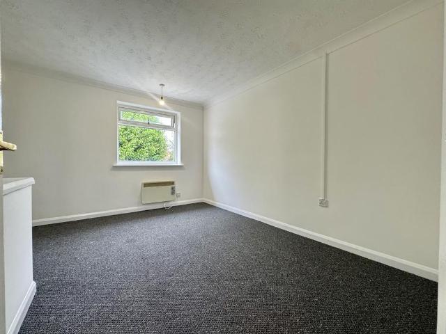 House for rent in Marston, The Slade