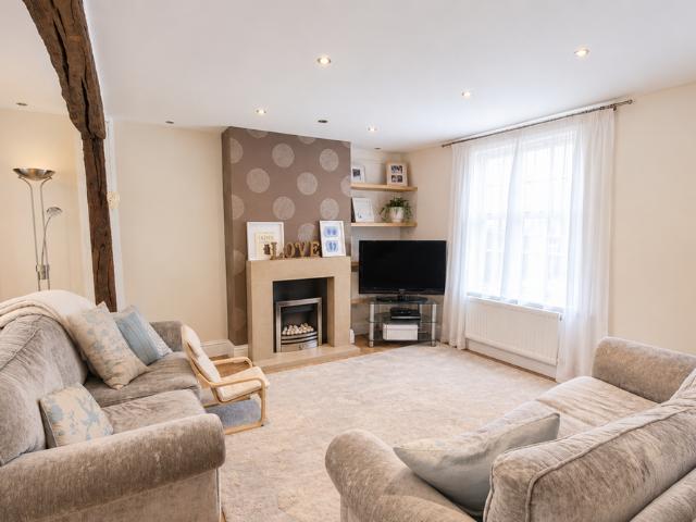 House for rent in Whetstone, Greater London