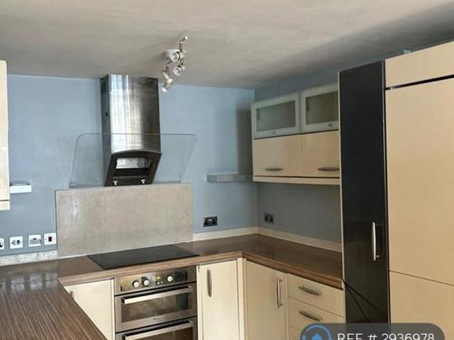 House for rent in Chalfont St. Peter, Denham
