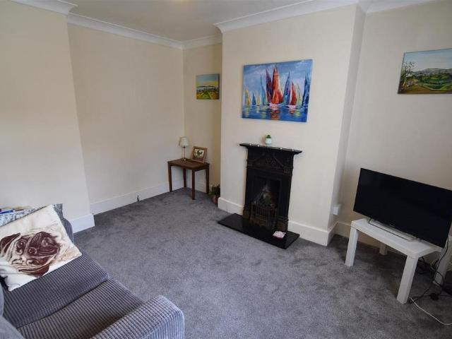 House for rent in Milverton, Green Close