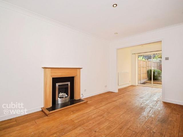 House for rent in Littlecote, West Sussex