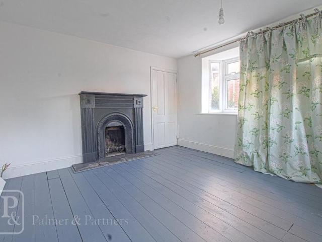 House for rent in Hythe, Colchester