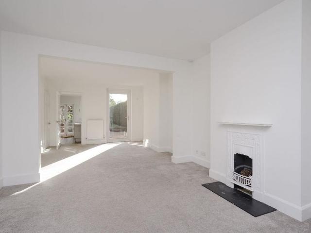 House for rent in Blackhills, Surrey
