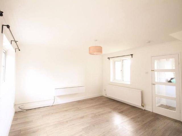 House for rent in Aston cum Aughton, Swallownest