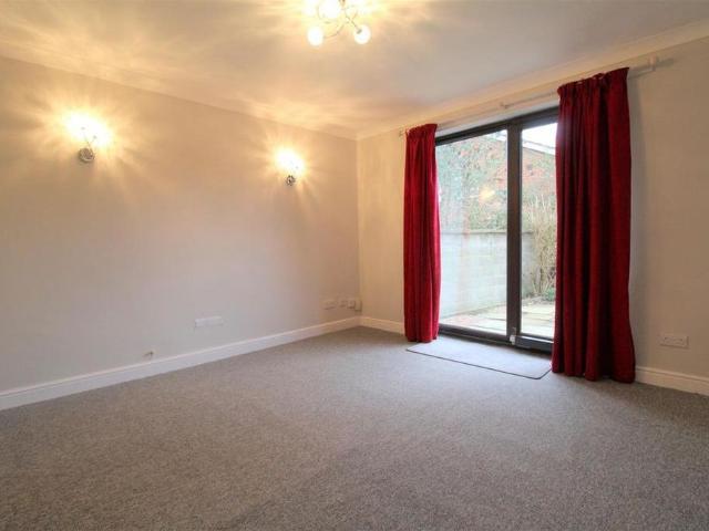 House for rent in Old Lenton, Haddon