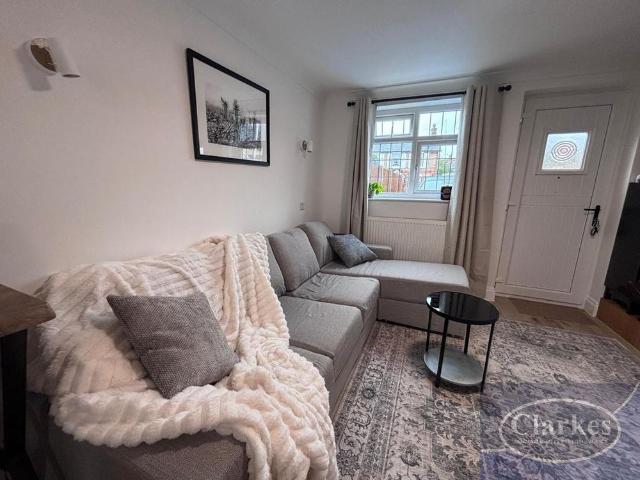 House for rent in Throop, Bournemouth