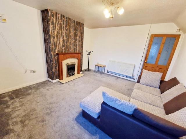 House for rent in Weoley Castle, West Midlands