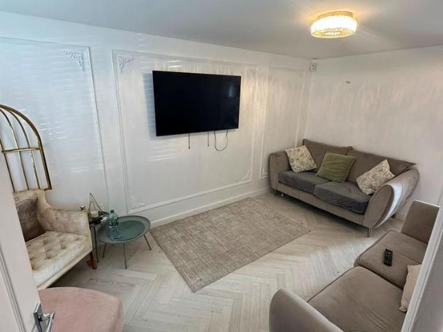 House for rent in Lee Bank, Greater Manchester