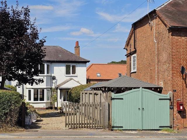 House for rent in Elton-on-the-Hill, Barton In Fabis