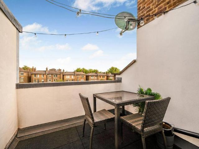 House for rent in Kentish Town, Greater London