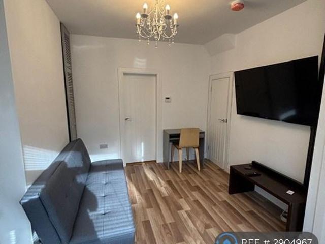 House for rent in Woodvale, Northern Ireland