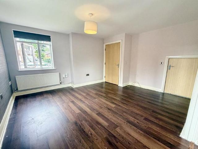 House for rent in Georgia, Greater Manchester