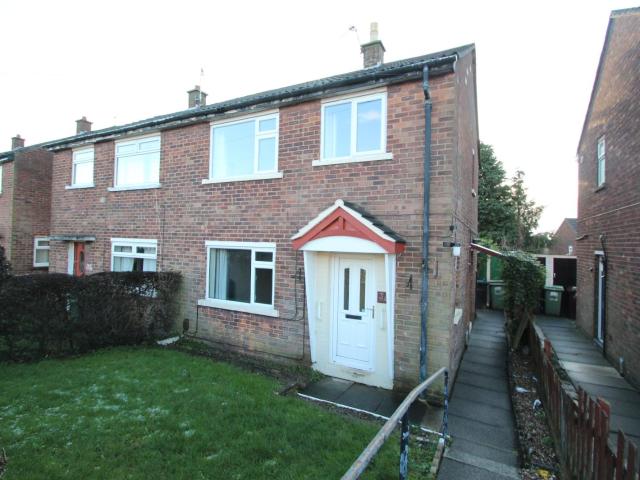 House for rent in Shaw Lane, Guiseley