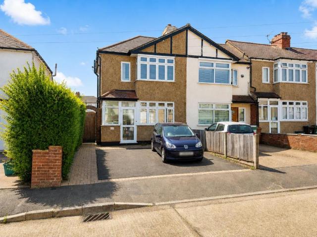 House for rent in Worcester Park, Greater London