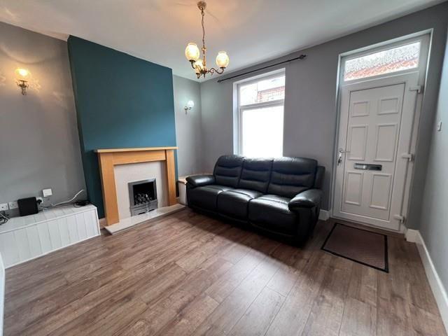 House for rent in Caldermill, East Midlands