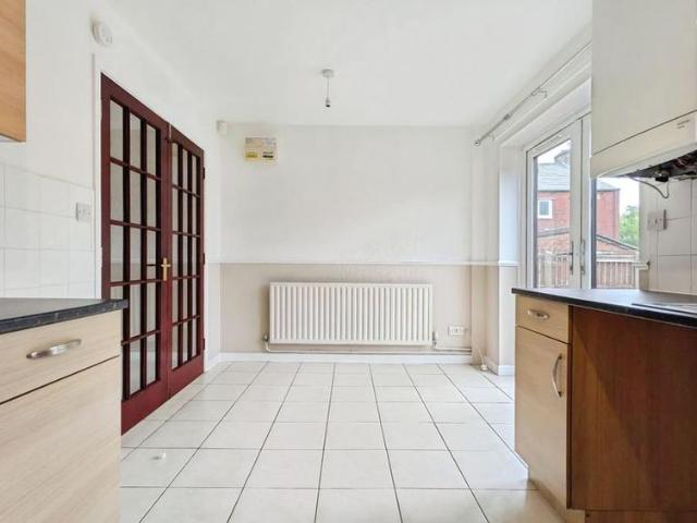 House for rent in Shaw and Crompton, Pendock