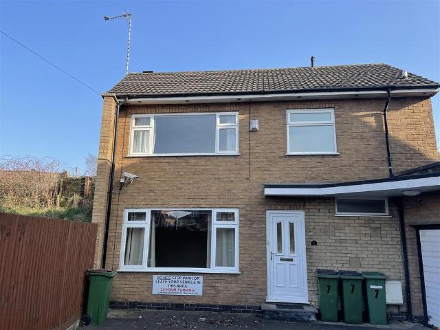 House for rent in Glenfields, Pinfold