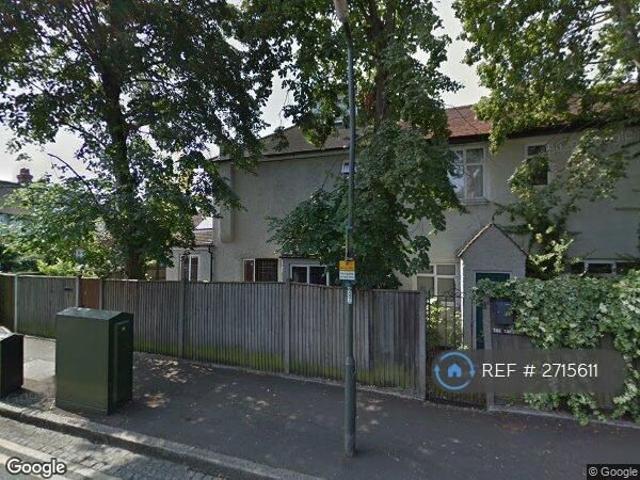 House for rent in London Borough of Merton, Cat Hill