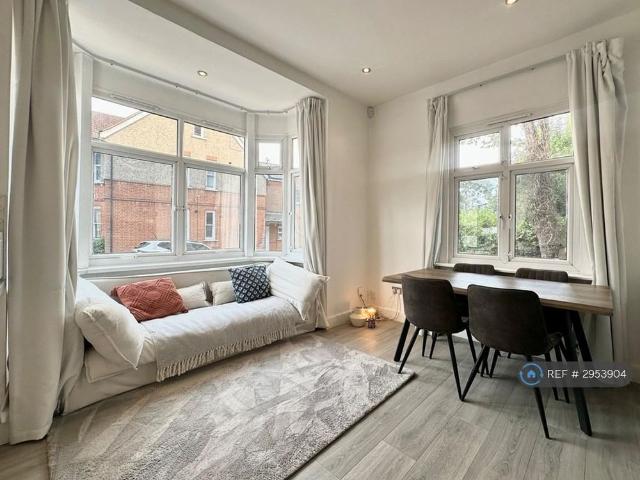 House for rent in St Albans, Five Acres