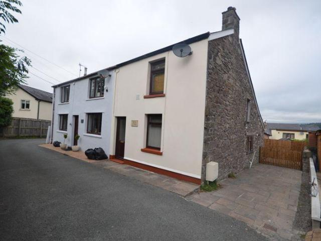 House for rent in Gilwern, Wales