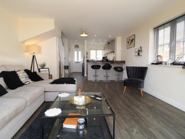 House for rent in Cheeseman's Green, Bridgefield
