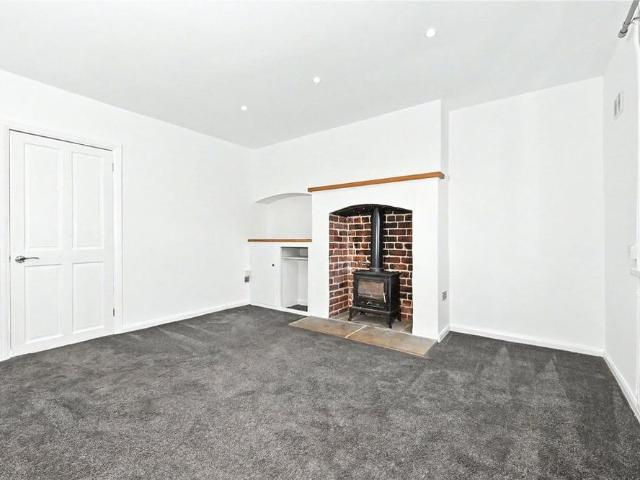 House for rent in Baswich, Staffordshire