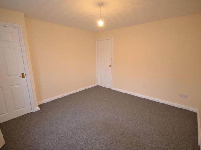House for rent in Woodford
