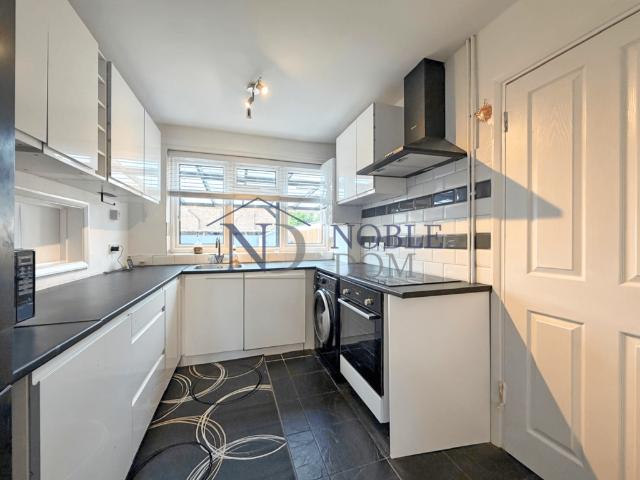 House for rent in London Borough of Hounslow, Greater London