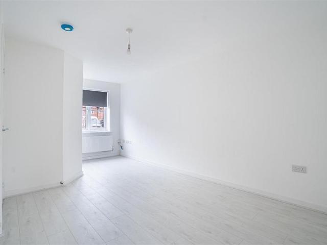 House for rent in High Field, York