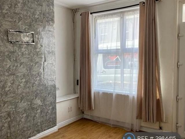 House for rent in East Midlands