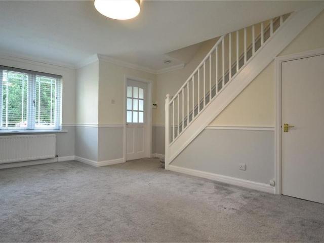 House for rent in Colshaw Farm, Wilmslow