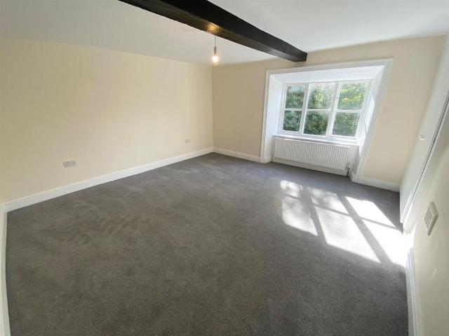 House for rent in Lindley, Kirklees