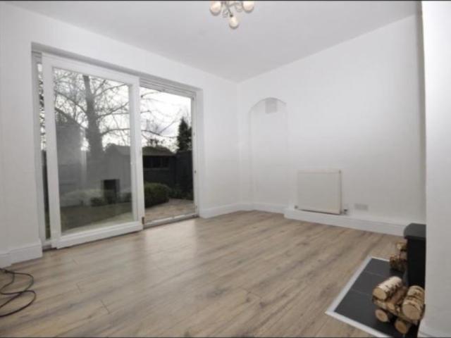 House for rent in Binscombe, Waverley