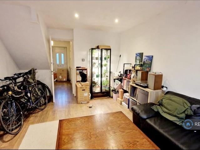 House for rent in London Borough of Lewisham, Forest Hill