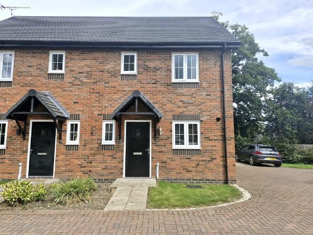 House for rent in The Heath, Beamhurst