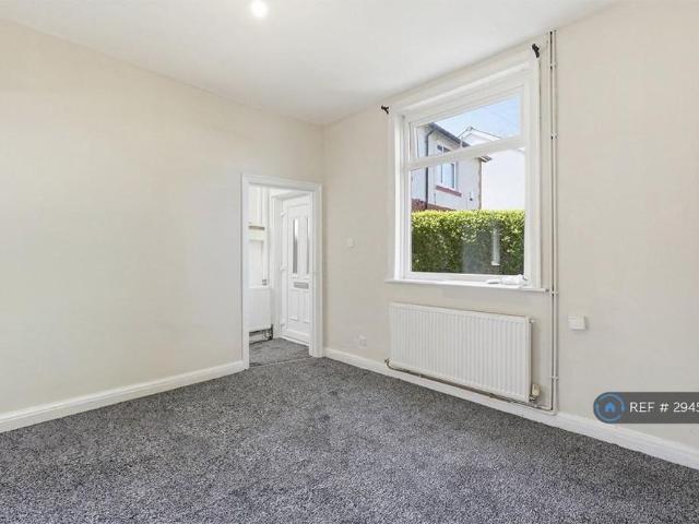 House for rent in Buckley Wells, Bury