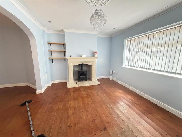 House for rent in Templecombe, Somerset
