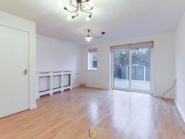 House for rent in New Parks, Old Wharf